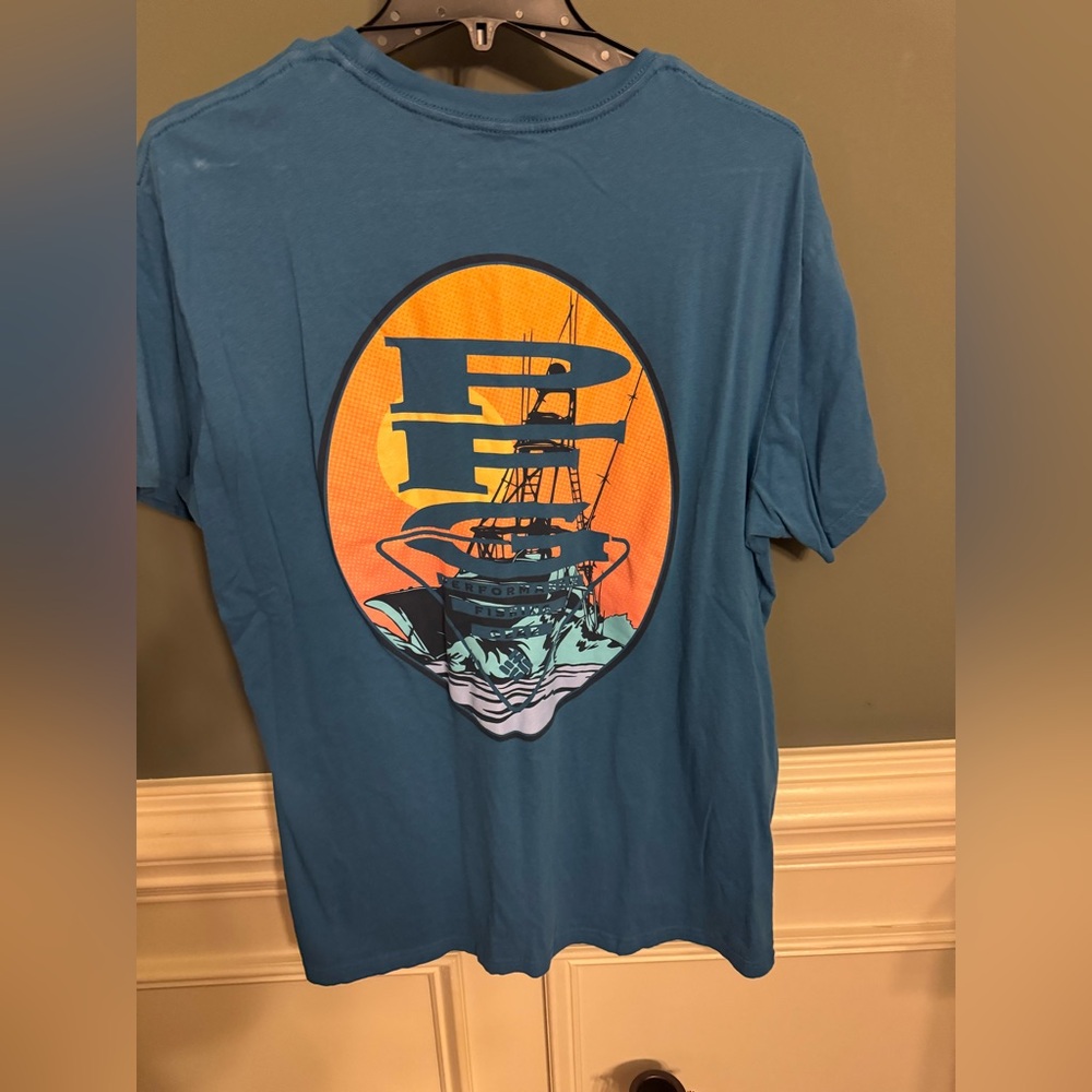 Columbia PFG T-shirt